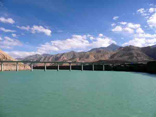 Geermu Chaerhan Salt Lake