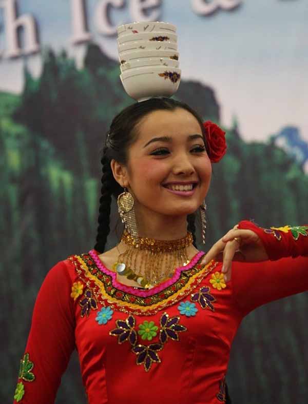 Photo, Image & Picture of Uyghur Solo Dance